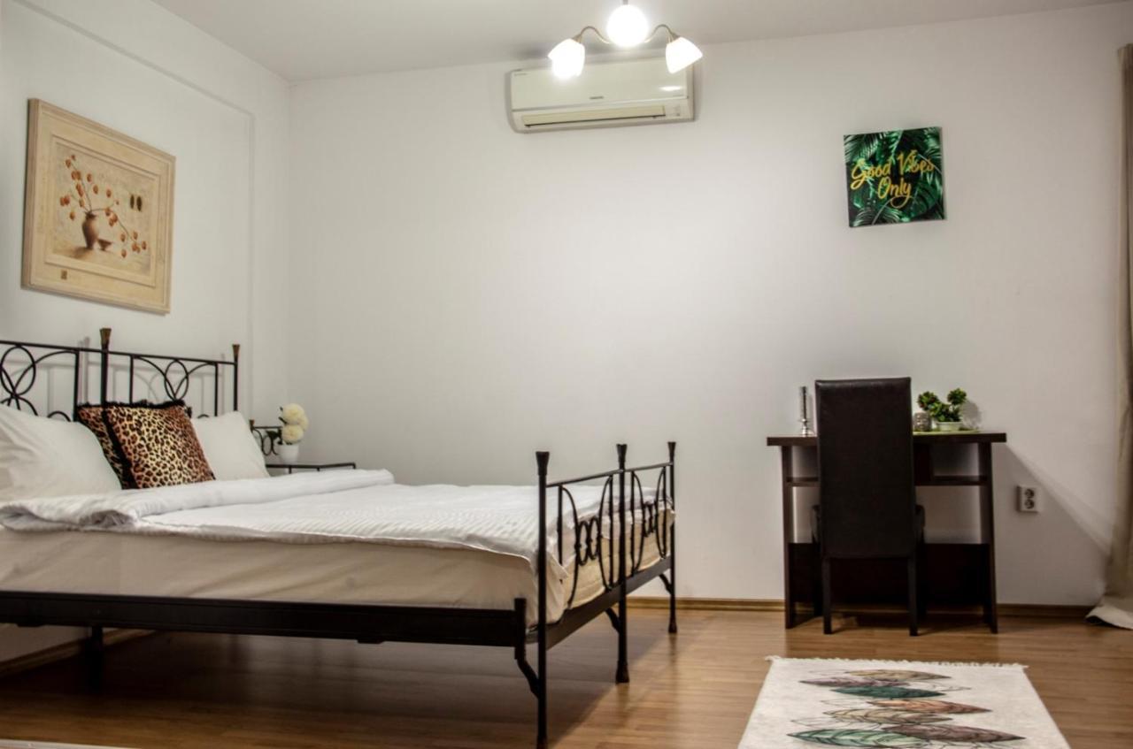 Happy Accomodation Bucureşti Ngoại thất bức ảnh