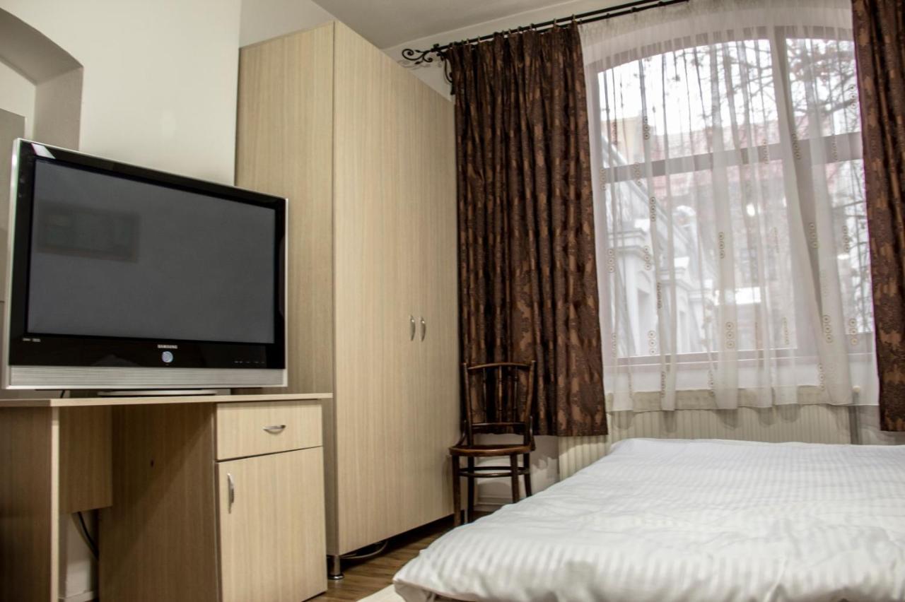 Happy Accomodation Bucureşti Ngoại thất bức ảnh