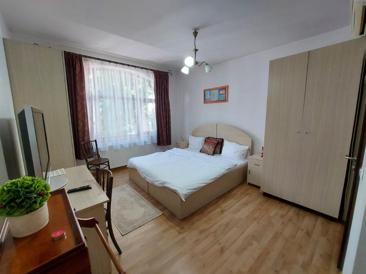 Happy Accomodation Bucureşti Ngoại thất bức ảnh