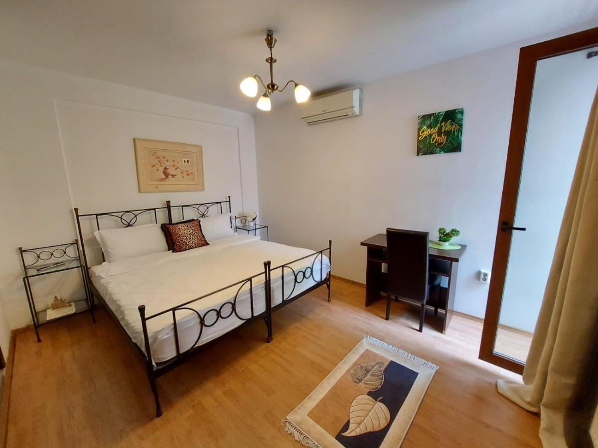 Happy Accomodation Bucureşti Ngoại thất bức ảnh